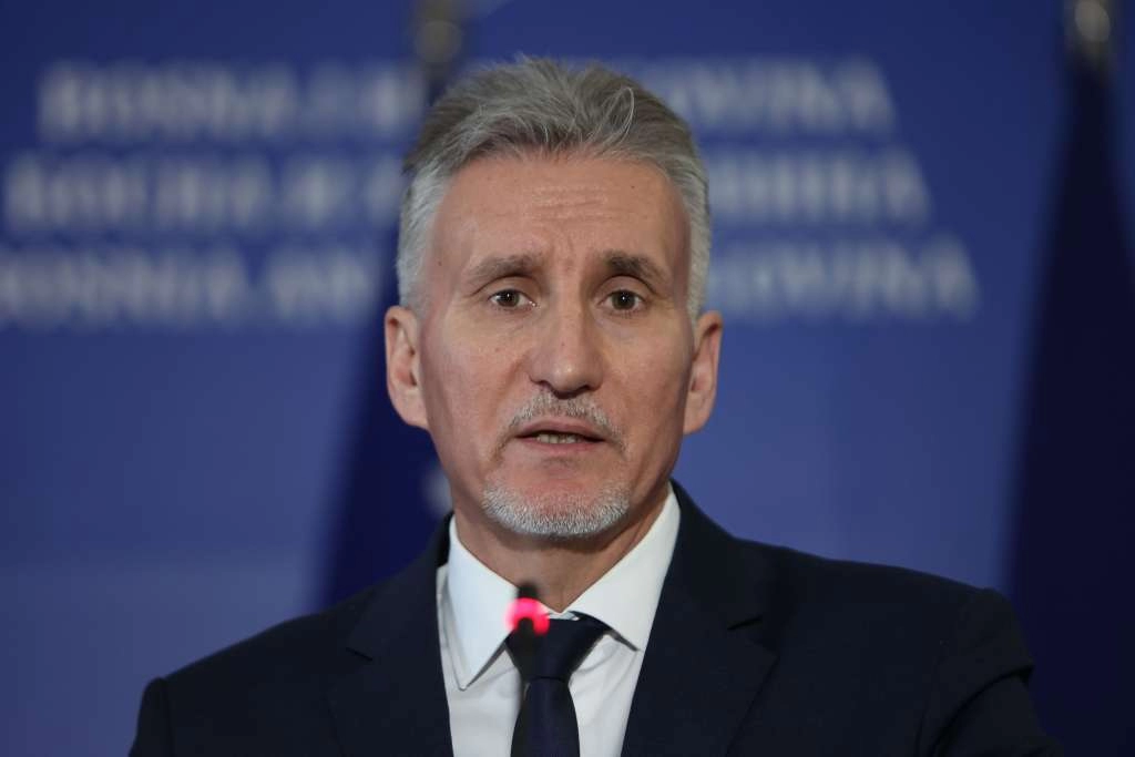 Ademović čestitao katolicima Božić